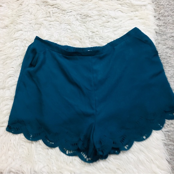 Lc Lauren Conrad Scalloped With Pockets Lazer Cut Shorts Teal Size XL - Picture 5 of 12